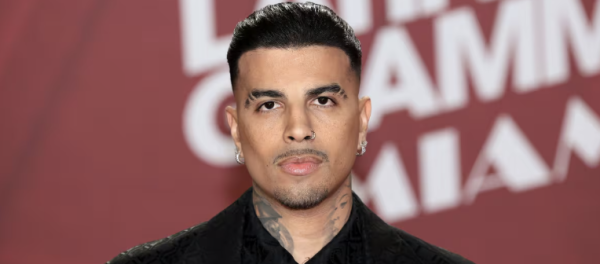 Rauw Alejandro lanza “Dando Vueltas” rumbo al Mundial 2026